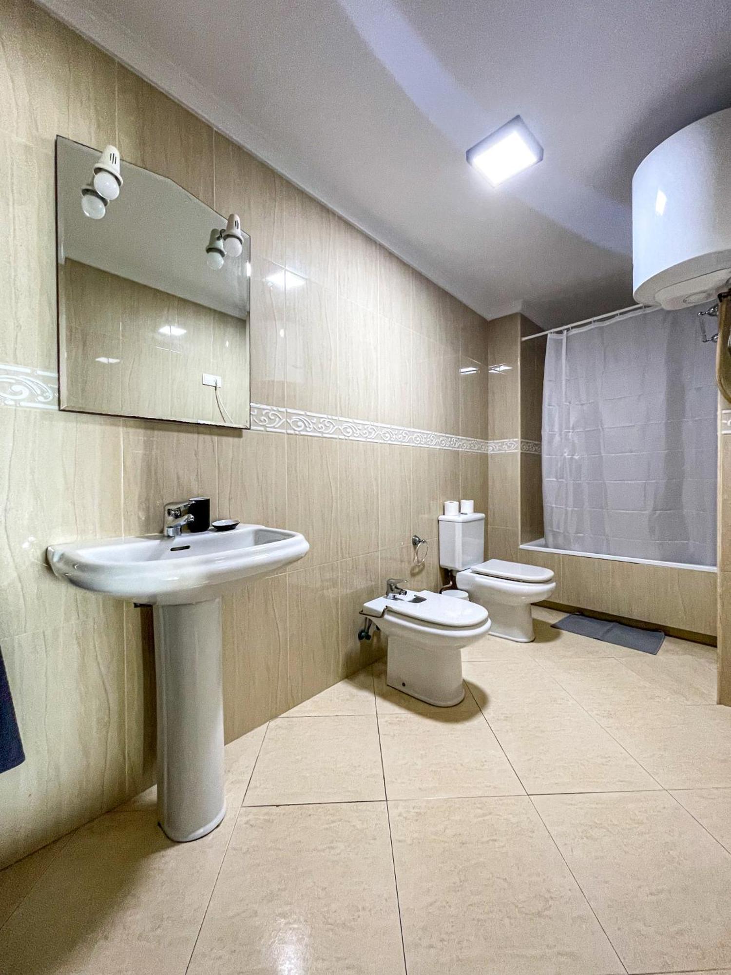 Estudio In City Center Malaga! Buitenkant foto